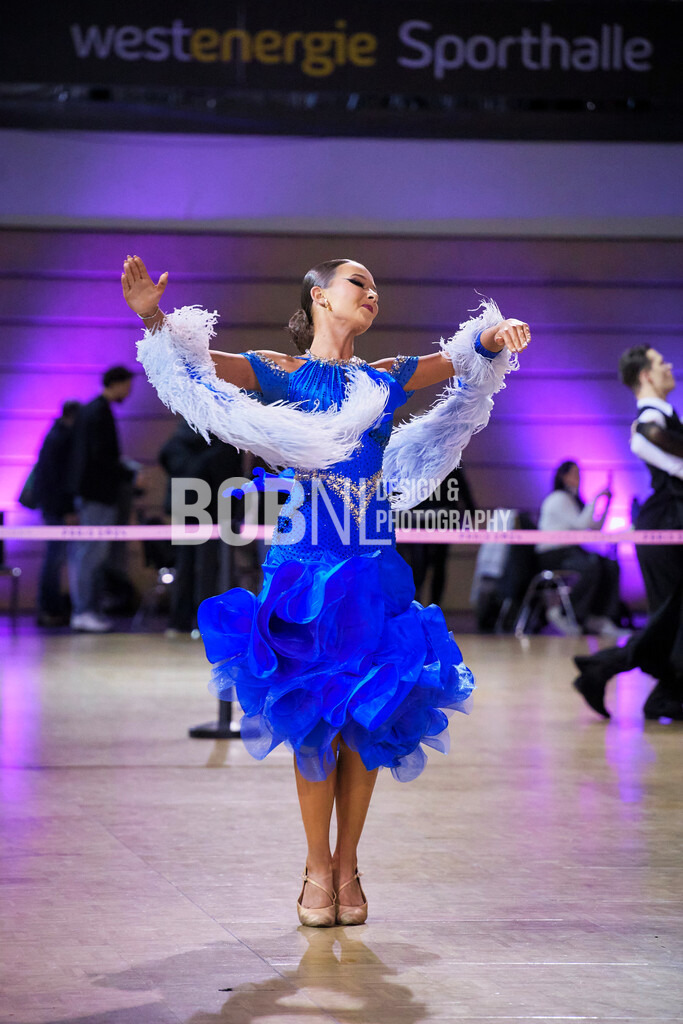 Winter Dance Festival | Mülheim a.d. Ruhr - 13.12.2025: Winter Dance Festival in Mülheim a.d. Ruhr (Westenergiehalle), Germany. Photo by: BobNL design &amp; photography  - Realisiert mit Pictrs.com