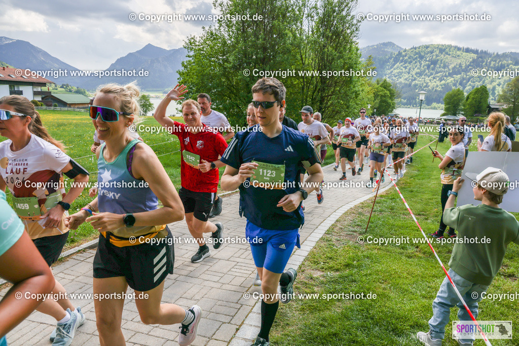 007A7167 | Schliersee Lauf 2026 #flowmotion #schlierseelauf #junglückschlierseelauf #schliersee #halbmarathon @junglueck #sportshot_your_pictrs #yourpictrs #canondeutschland #canonsportphotography