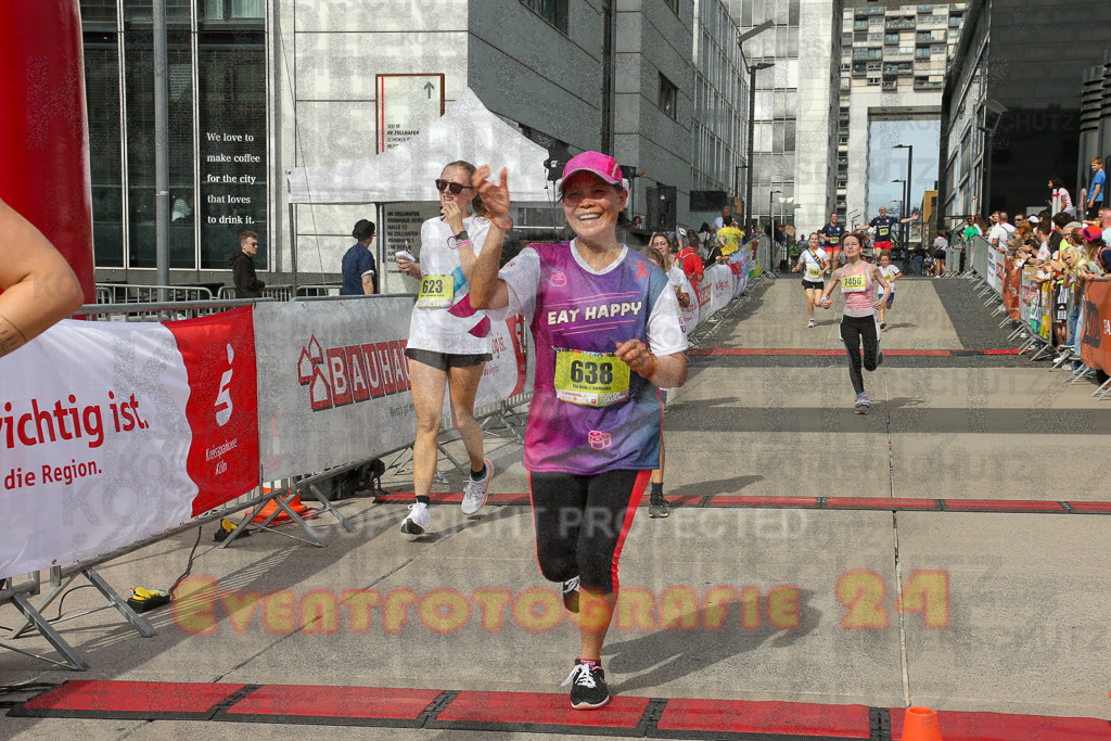 250920_1330_EX1_5123 | Sportfotografie im Rhein-Sieg Kreis, Köln, Bonn, NRW, Rheinland Pfalz, Hessen, etc. Unser Tätigkeitsfeld umfasst den Laufsport vom Volkslauf über den Marathon, Duathlon, Triathon bis zum Ultralauf wie Kölnpfad Ultra oder Schindertrail.