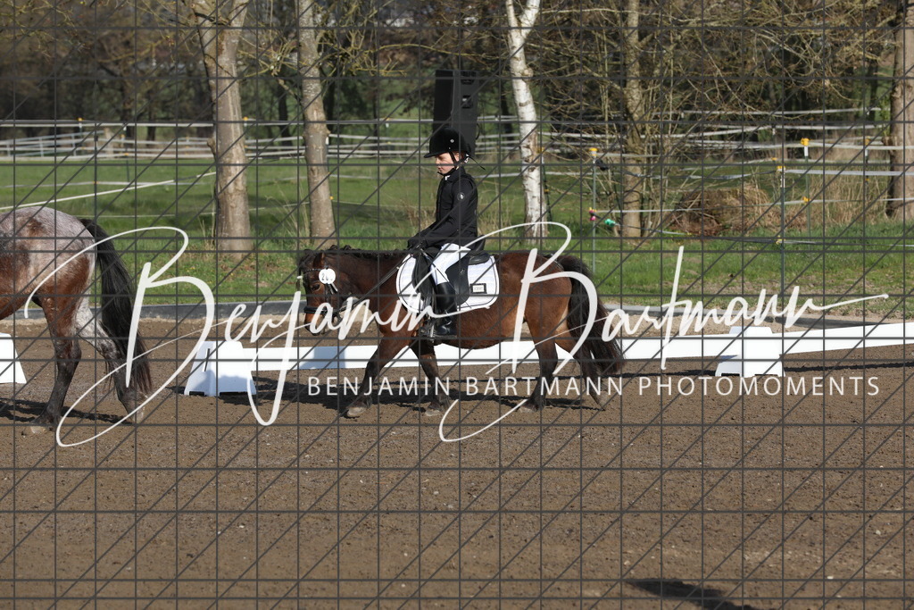 AZ2A2557 | Benjamin Bartmann Photomoments