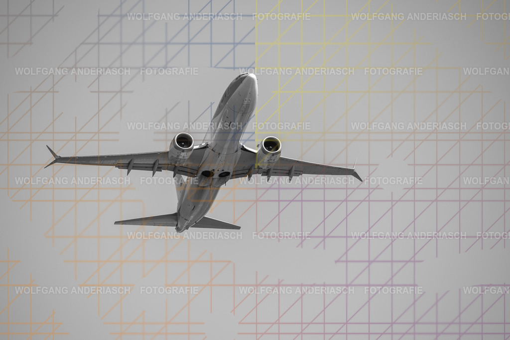 2025812-121023_FRA_18_R3C_0103 | Am Flughafen Frankfurt am Main treffen Dynamik und Präzision aufeinander: Startende und landende Flugzeuge verschiedenster Airlines, festgehalten in Farbe und Schwarz-Weiß. Von kraftvollen Silhouetten bis zur majestätischen Erscheinung der Königin der Lüfte – zeitlose Momente moderner Luftfahrt. - Realisiert mit Pictrs.com