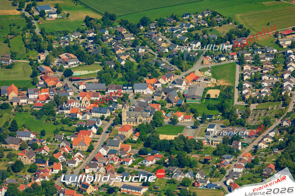 Schöne Luftaufnahme als Geschenk in Rimbeck Kirche Warburg - Die Luftbildaufnahme wurde 2025 vom UL-Flugzeug heraus erstellt ( keine Drohne ) - Hochauflösende Luftaufnahme -Nicht vergleichbar mit Google Maps oder Satelittenbilder- Die Geschenkidee !Mit Lizenz und Bildrechte bestellbar