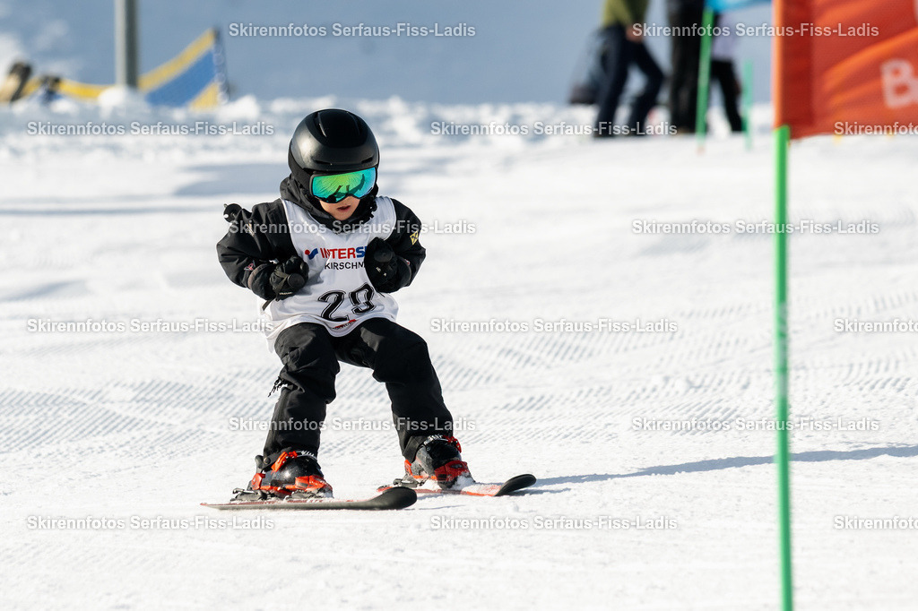 SRS_12.12.2025_0099 | SRS_12.12.2025_0099 - Realisiert mit Pictrs.com