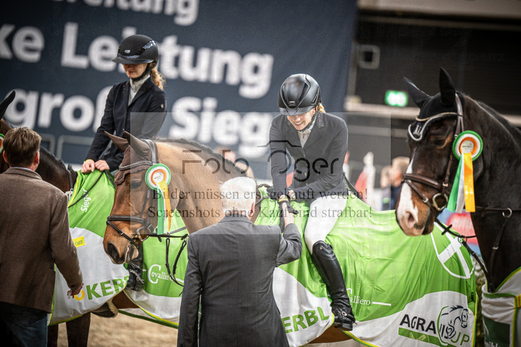 DOS_0046 | Entdecke hochwertige Reitturnierfotos von Foto Oger. Professionell, emotional und authentisch – jetzt Lieblingsmomente im Shop bestellen.Deutschlandweite Turnierfotografie. - Realisiert mit Pictrs.com