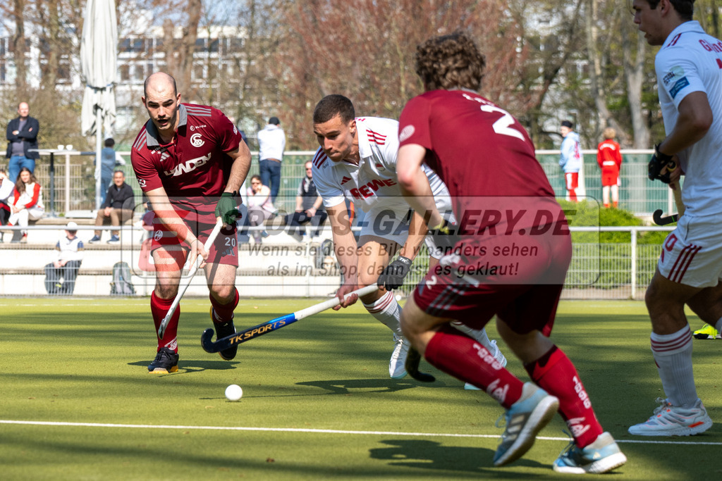 SFE_20260322_0038 | Köln, Deutschland, 22.03.26: Feldhockey 1. Bundesliga Herren zwischen Rot-Weiss Köln - Münchener HC im REWE Sportpark am 22.03.2026 in Köln, Deutschland. (Foto von Stephan Fehrmann)Köln, Germany, 22.03.26: Feldhockey 1. Bundesliga Herren between Rot-Weiss Köln - Münchener HC in REWE Sportpark at 22.03.2026 in Köln, Deutschland. (Foto from Stephan Fehrmann)