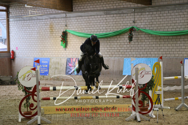 IMG_0893 | Turnierfotos kaufen im Webshop von Daniel Kuhl Photography – entdecke professionelle Reitsportfotos aus Turnieren & Events. Hochwertige Turnierbilder online bestellen & sichern. Jetzt Fotos von Reitsportturnieren kaufen!