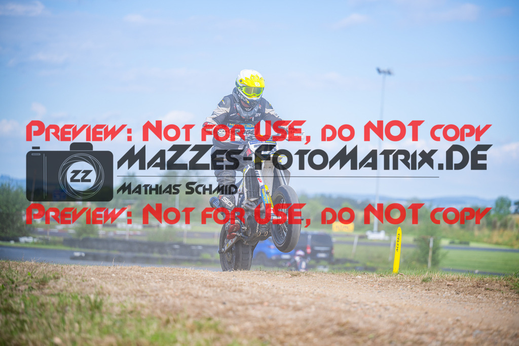 MaZZes_FotoMatrix_240714_6021986_9498 | S4