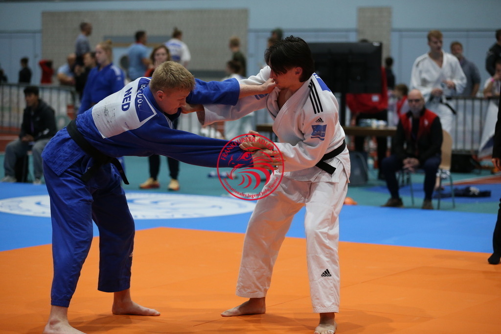 AT3Y2500 | Fotos vom Adler Cup - Pictures from Adler Cup

Hier findet Ihr alle Eindrücke und großen Momente der Adler Cup Wochenenden. Here you will find all impressions and great moments of the Adler Cup weekends. - Realisiert mit Pictrs.com