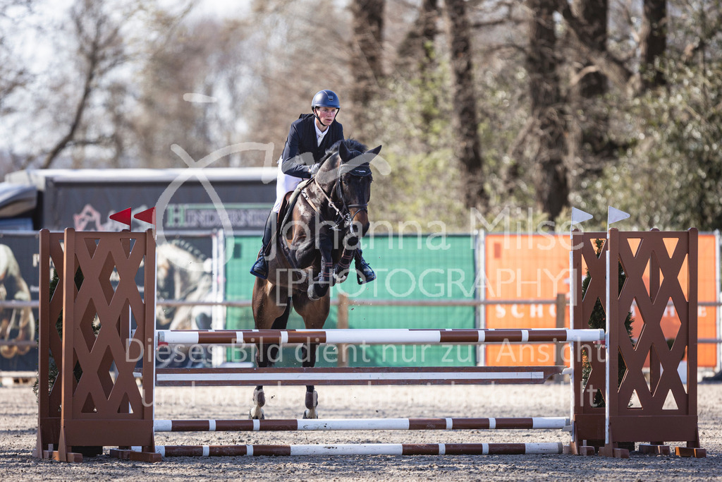 250408_Mühlen_SprPf-A2-284 | Deine schönsten Turniermomente als professionelle Fotos! Entdecke hochwertige Pferdesport-Fotografie im Online-Shop. Jetzt Fotos finden & bestellen!