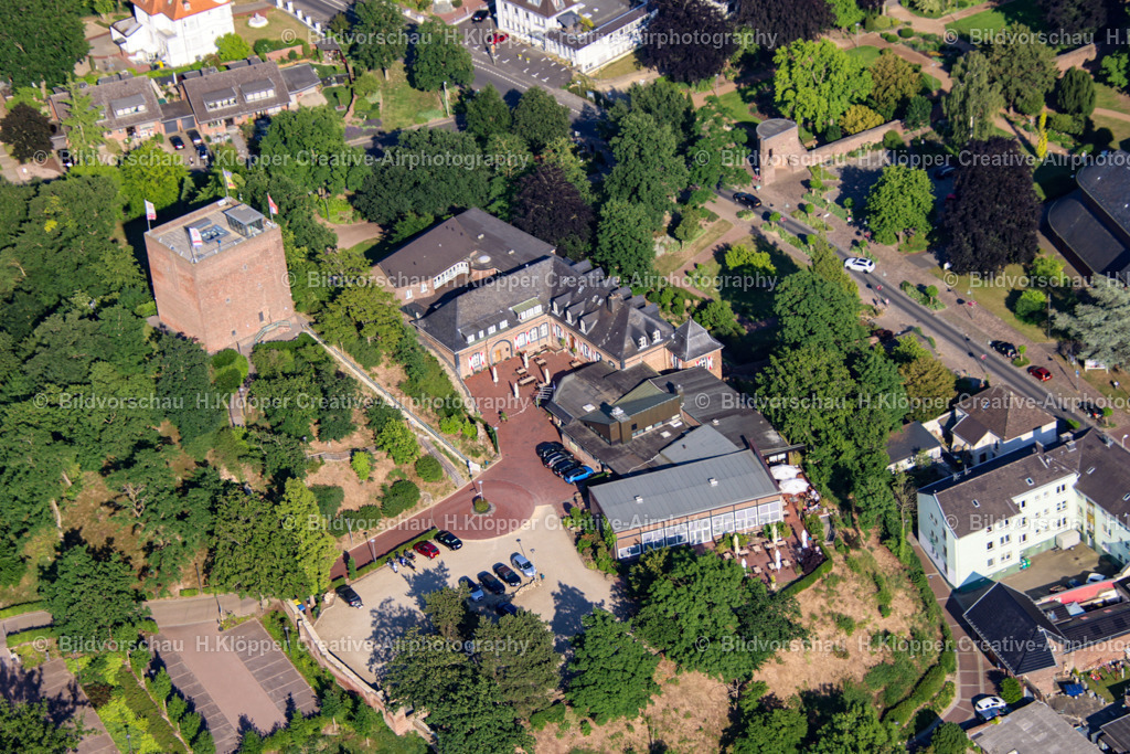 Hotel Burg Wassenberg Creative Airphotography H.Klöpper-3267 | Luftbilder der Stadt Wassenberg , Kreis Heinsberg - Realisiert mit Pictrs.com