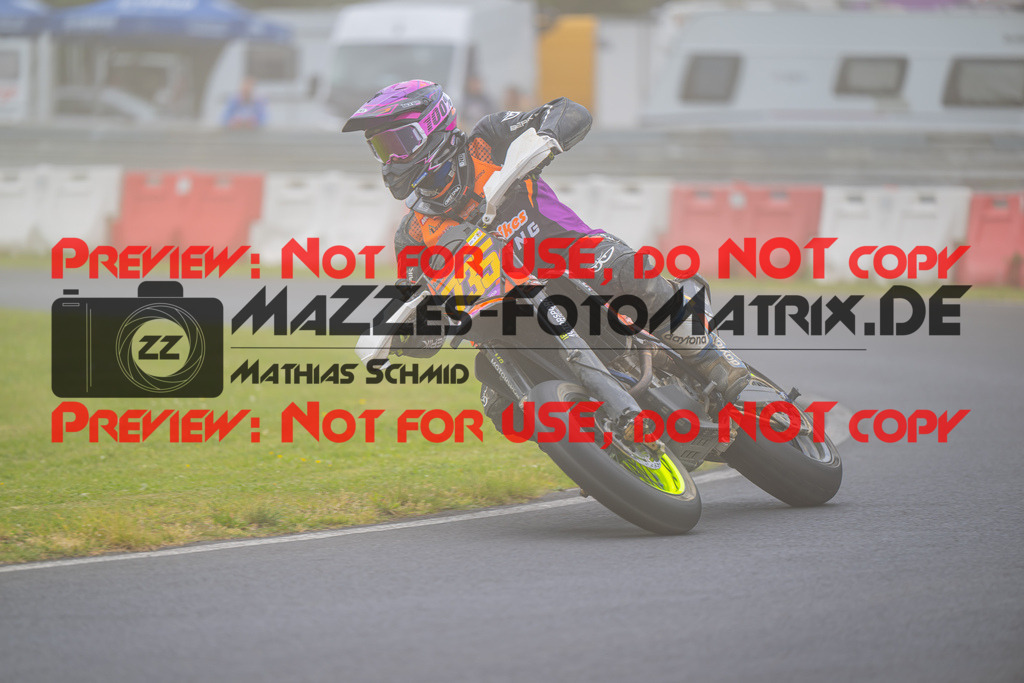 MaZZes-Fotomatrix-20260508-55587 | G4