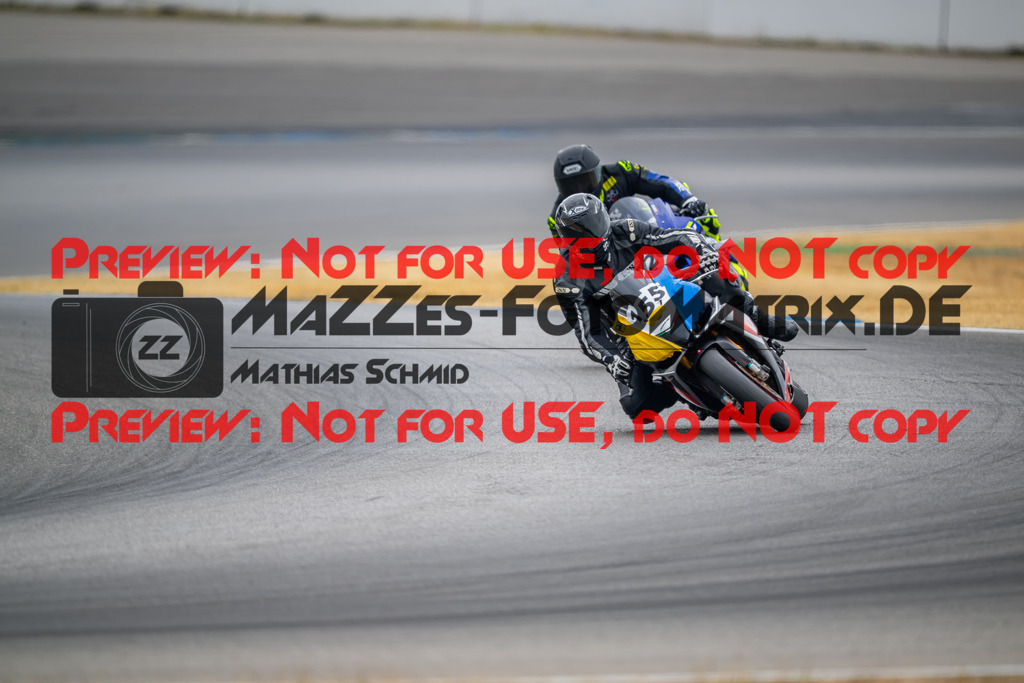 MaZZes-Fotomatrix-20260809-577876 | R1