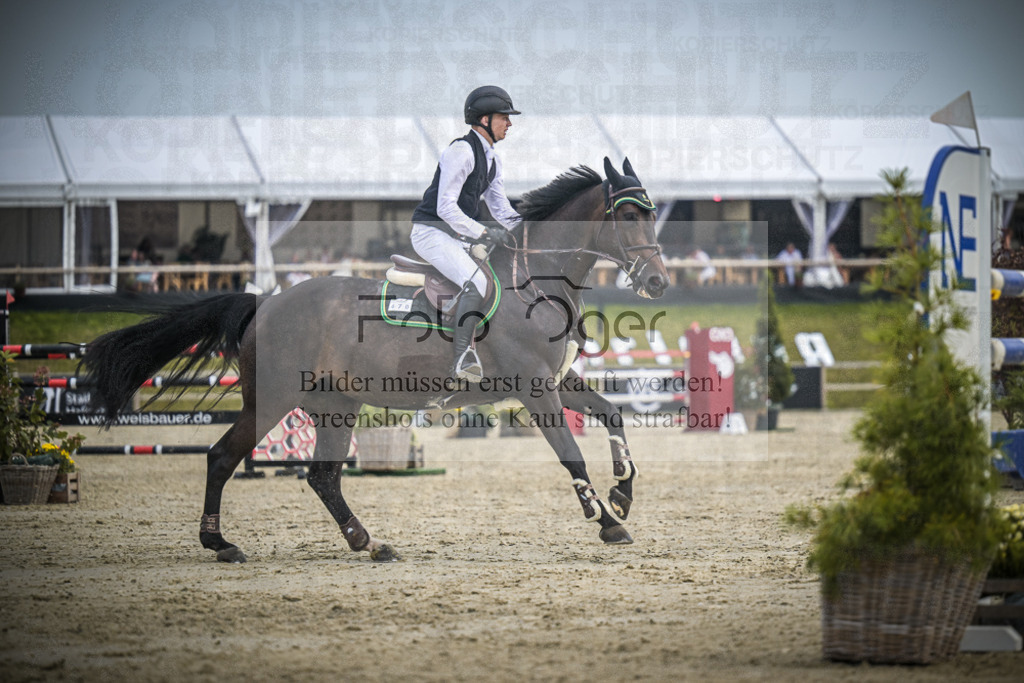 DOS_1063 | Entdecke hochwertige Reitturnierfotos von Foto Oger. Professionell, emotional und authentisch – jetzt Lieblingsmomente im Shop bestellen.Deutschlandweite Turnierfotografie. - Realisiert mit Pictrs.com