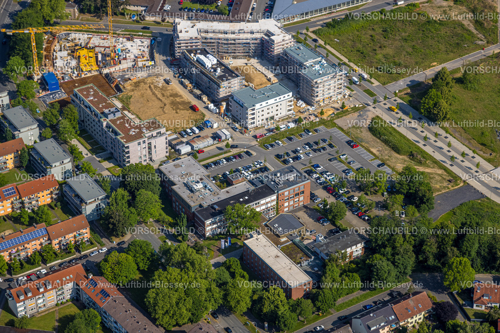 Bochum250600267 | Luftbild, Ostpark Quartier Feldmark, ehemaliger Alter Friedhof, Baustelle Wohnhäuser an der Straße Alte Stadtgärtnerie, Altenbochum, Bochum, Ruhrgebiet, Nordrhein-Westfalen, Deutschland