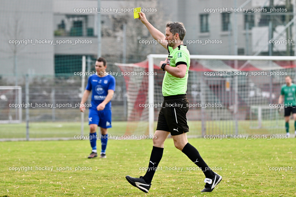 KAC 1909 vs. Union Matrei | Gelbe Karte, Thomas Wieser Referee, KAC 1909 vs. Union Matrei, KAC 1909 vs. Union Matrei am 21.03.2026 in Klagenfurt (Sportplatz KAC), Austria, (Photo by Bernd Stefan)