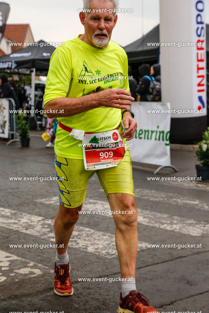 _IPS8033 | Sportfoto event-gucker Herbert Scherer