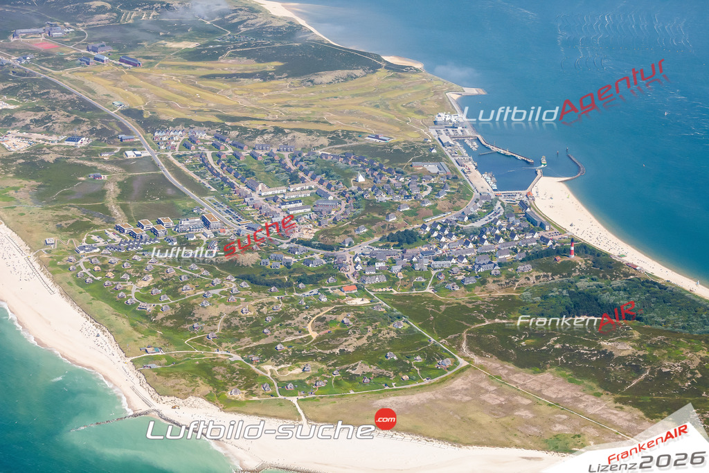 Die Luftaufnahme Westerland - Sylt wurde vom UL-Flugzeug (keine Drohne) aus fotografiert.Hohe Druck- Auflösung-die Geschenkidee!
