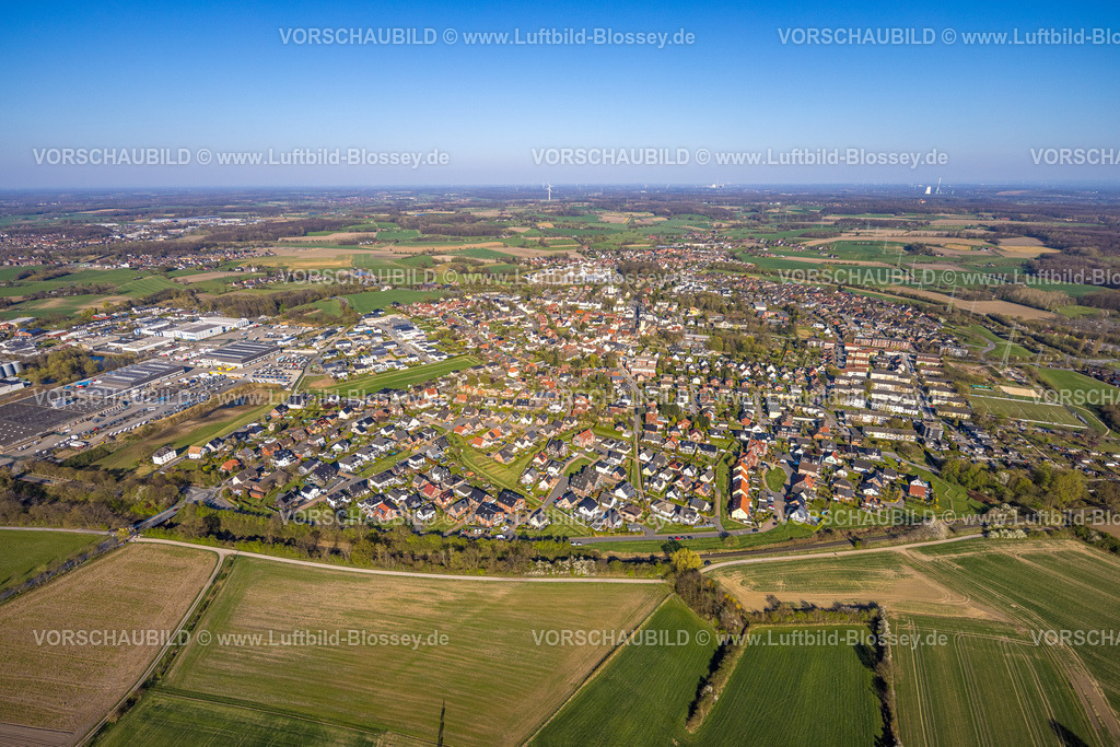 Selm250404605 | Luftbild, Wohngebiet Ortsansicht Ortsteil Bork mit Fernsicht und blauem Himmel, links Gewerbegebiet, Selm, Münsterland, Nordrhein-Westfalen, Deutschland