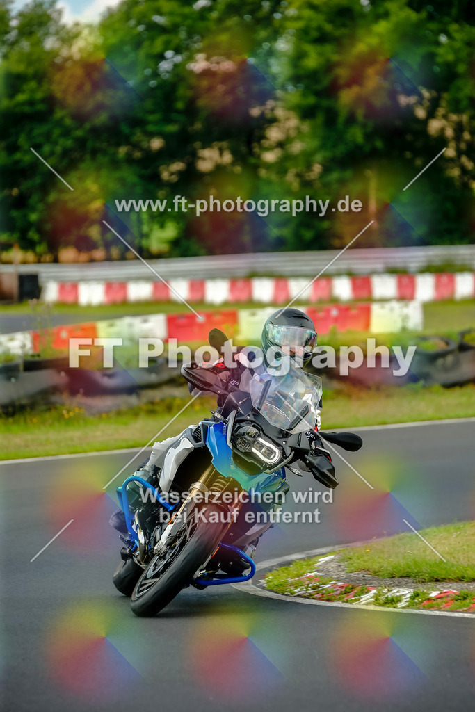 VBK-5024 | Hier findet Ihr Bilder von Touristenfahrten auf der Nürburgring Nordschleife oder von anderen Veranstaltungen die ich besucht habe. Viel Spass beim Durch Schauen 