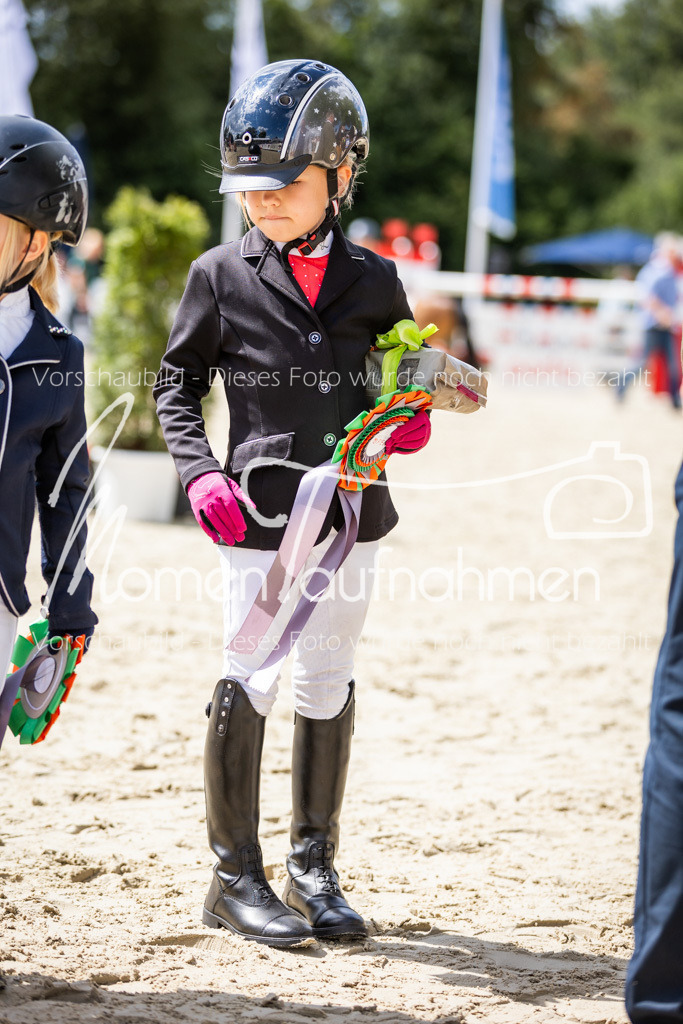 BHO-Führzügel1-041 | MomenTaufnahmen Pferdesportfotos