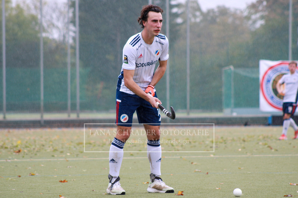 Teo Hinrichs , Mannheimer HC - Münchner Sportclub , Saison 2022/2023 | lanaschraderfotografie - Realisiert mit Pictrs.com