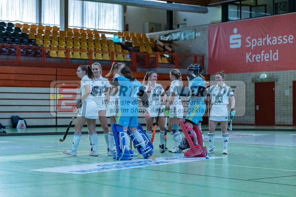 HK_20231217_107661 | 1. Bundesliga Damen Crefelder HC - Düsseldorfer HC  am 17.12.2023 Sporthalle Glockenspitz, Krefeld ,