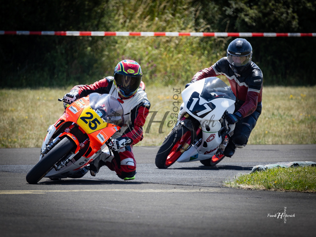 Motorrad Klassik Walldürn 2026 | Frank Herberich Fotografie, Frank Herberich, Fotografie, Hochzeit, Portrait, St. Peter Ording, Ording, Westerhever, Nordsee, Frank Fotografie, Hardheim,  Odenwald,Walldürn, Band,Eventfotografie - Realisiert mit Pictrs.com