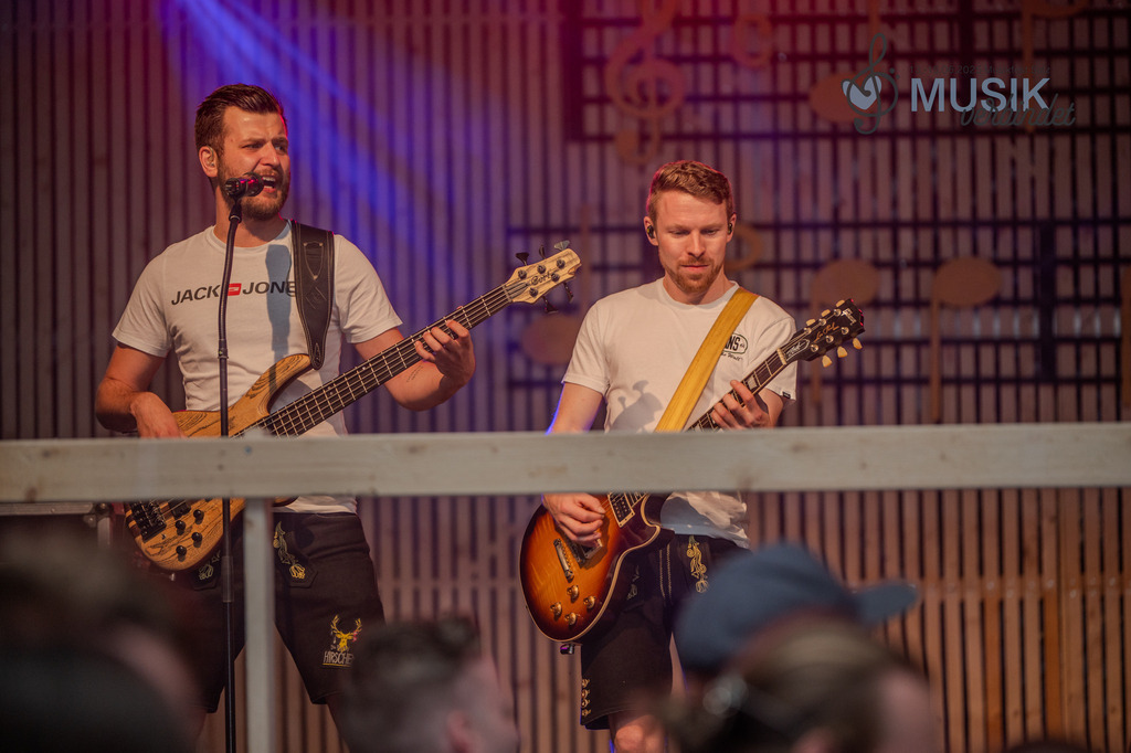 DSC_3656 | "Fussifoto.com – Ihr Ansprechpartner für hochwertige Fotografie! Entdecken Sie kreative Bilder und professionelle Dienstleistungen. Kontaktieren Sie uns für Ihre Projekte!"