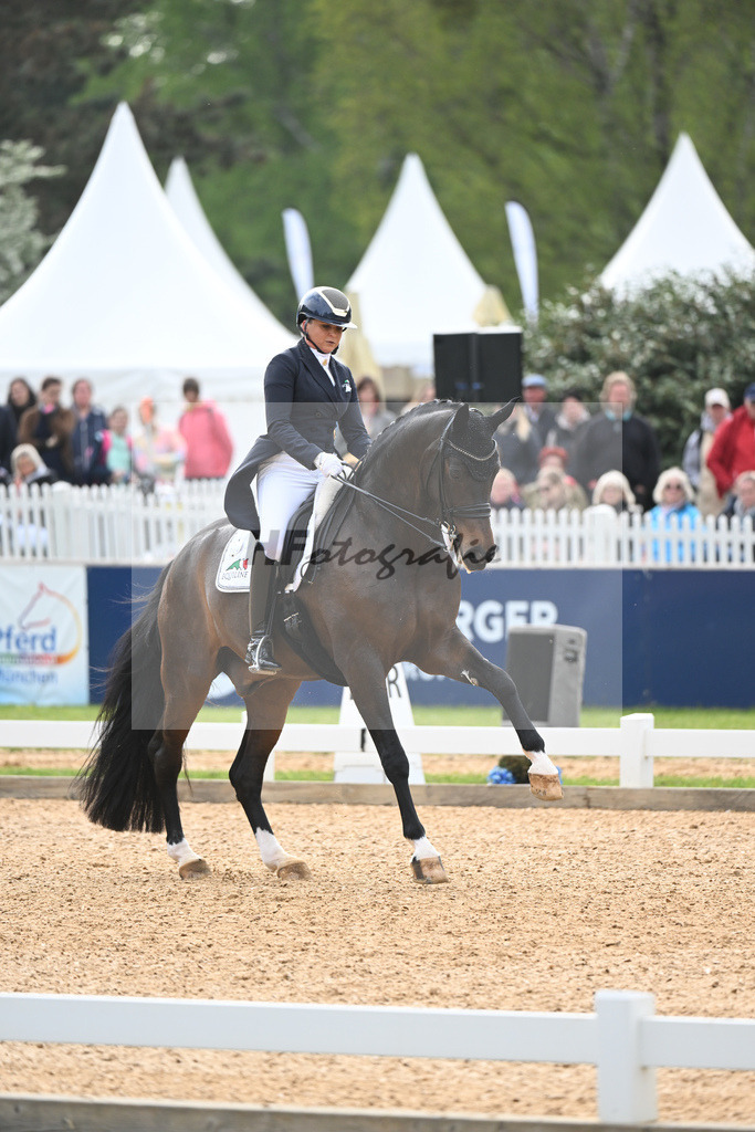 Schneider_First Romance_11232923 | hf-fotografie - Realisiert mit Pictrs.com