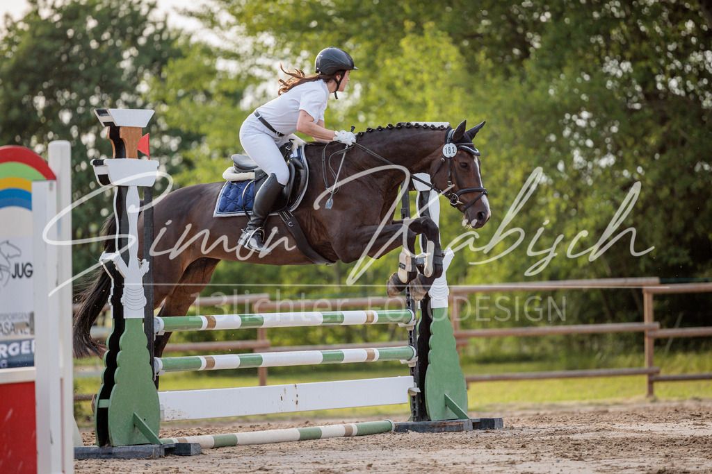 20260529-_3LI1792 | Tierfotografie Pferde, Hunde, Katzen, Haustiere.
Turnierfotografie Reitturniere, Reiten, Springreiten, Dressur in Hanau, dem Main-Kinzig-Kreis und dem Rhein-Main- Gebiet um Frankfurt