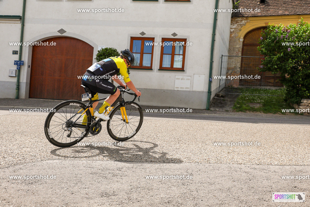 LUR_6825 | Neusiedler See Radmarathon 2025 #neusiedlerseeradmarathon #yourpictrs #sportshot_your_pictrs @Sportshotphotography Copyright:www.sportshot.de