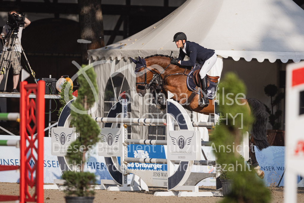 230910_OWLCh_Youngster8y-823 | Deine schönsten Turniermomente als professionelle Fotos! Entdecke hochwertige Pferdesport-Fotografie im Online-Shop. Jetzt Fotos finden & bestellen!