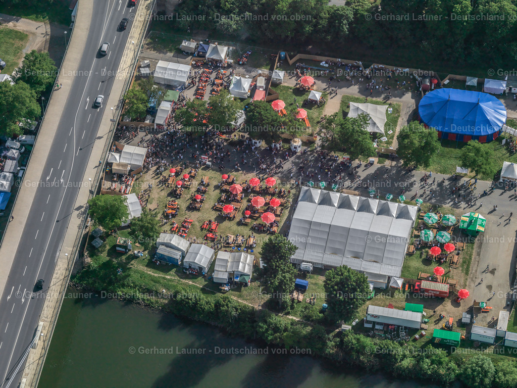 2734124 | Afrika Festival, Kulturelle Veranstaltung 2007 auf dem Mainufergelände zw. Friedensbrücke und Brücke der Deutschen Einheit