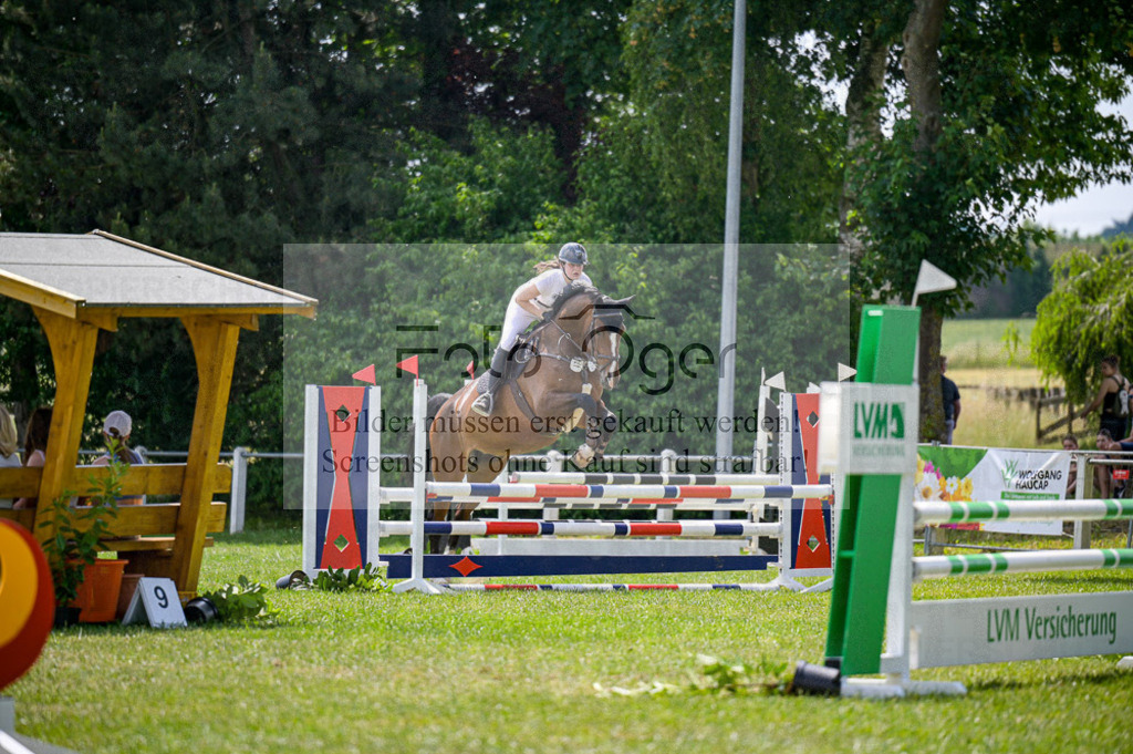 Reitturnier Voxtrup | Entdecke hochwertige Reitturnierfotos von Foto Oger. Professionell, emotional und authentisch – jetzt Lieblingsmomente im Shop bestellen.Deutschlandweite Turnierfotografie. - Realisiert mit Pictrs.com