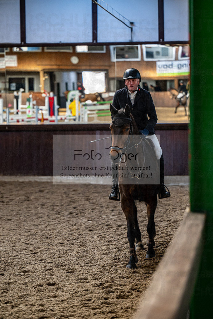 20240308-DOS_3418 | Entdecke hochwertige Reitturnierfotos von Foto Oger. Professionell, emotional und authentisch – jetzt Lieblingsmomente im Shop bestellen.Deutschlandweite Turnierfotografie. - Realisiert mit Pictrs.com