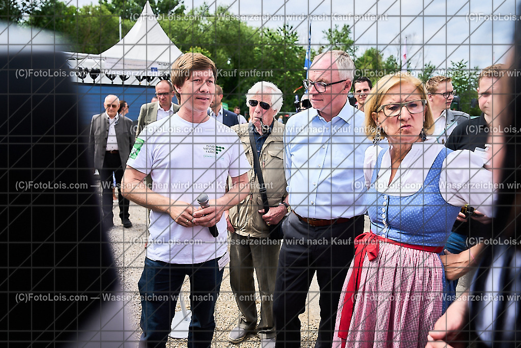 ALP9337_MESSE_LAND-FORST-JAGD_Streimelweger Reinhard | (C)FotoLois.com, Alois Spandl, WIESELBURGER MESSE LAND-FORST-JAGD, Eröffnung mit Messerundgang mit BM Norbert Totschnig, LH Johanna Mickl-Leitner, LH-Stv. Stephan Pernkopf, LLK Johannes Schmuckenschlager, GF Marion Heim, Hannes Heindl, Bgm. Josef Leitner, Bgm. Franz Rafetseder, ..., Do 6. Juni 2024.