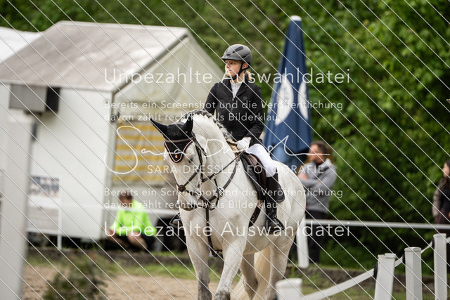 Bad_Meinberg_07216 | saradresslerfotografie - Realisiert mit Pictrs.com