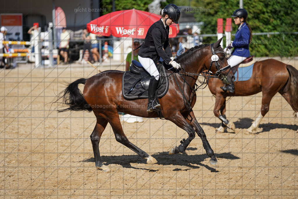 20240824-FAH07351 | Thierhaupten 2024, Bayerisches Landesponyturnier, Turnierbilder, Ponybilder, Turnierfotografen Bayern, Fotoagentur Herrmann