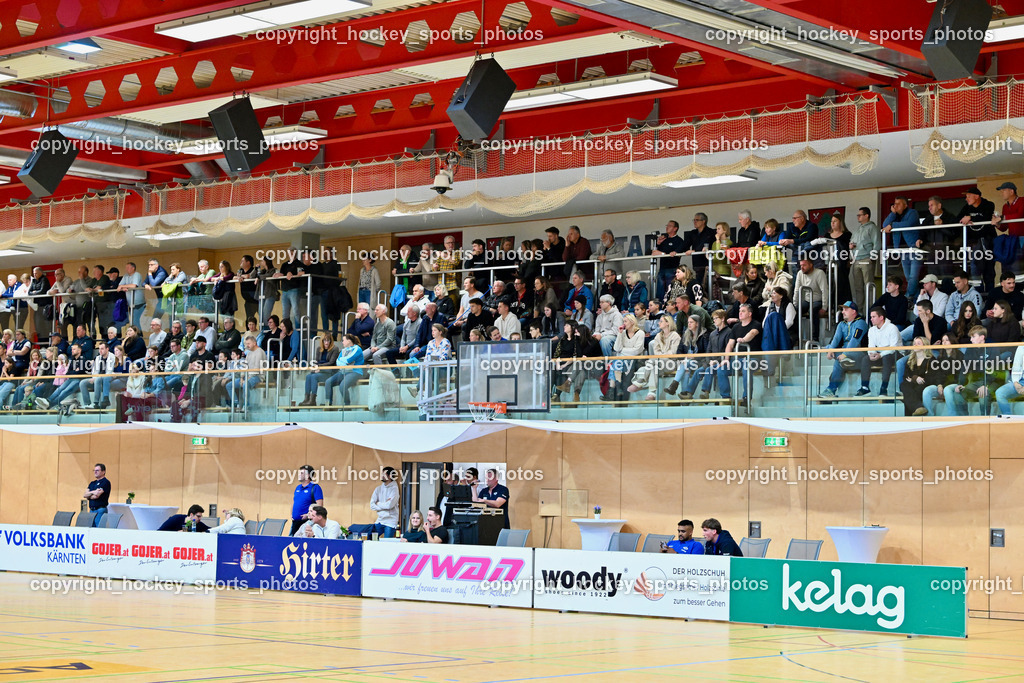 SC Ferlach vs. roomz JAGS Vöslau | Besucher Ballspielhalle Ferlach, SC Ferlach vs. roomz JAGS Vöslau, SC Ferlach vs. roomz JAGS Vöslau am 08.11.2025 in Ferlach (Ballspielhalle Ferlach), Austria, (Photo by Bernd Stefan)