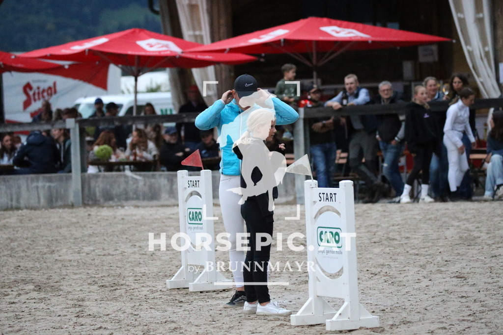 DL2Q0410 | Willkommen bei Brunnmayr - Design & Fotografie – Ihrem Spezialisten für Reitturniere und Pferdeveranstaltungen in Oberösterreich, Salzburg und Bayern! Seit über 17 Jahren sind wir leidenschaftlich dabei.