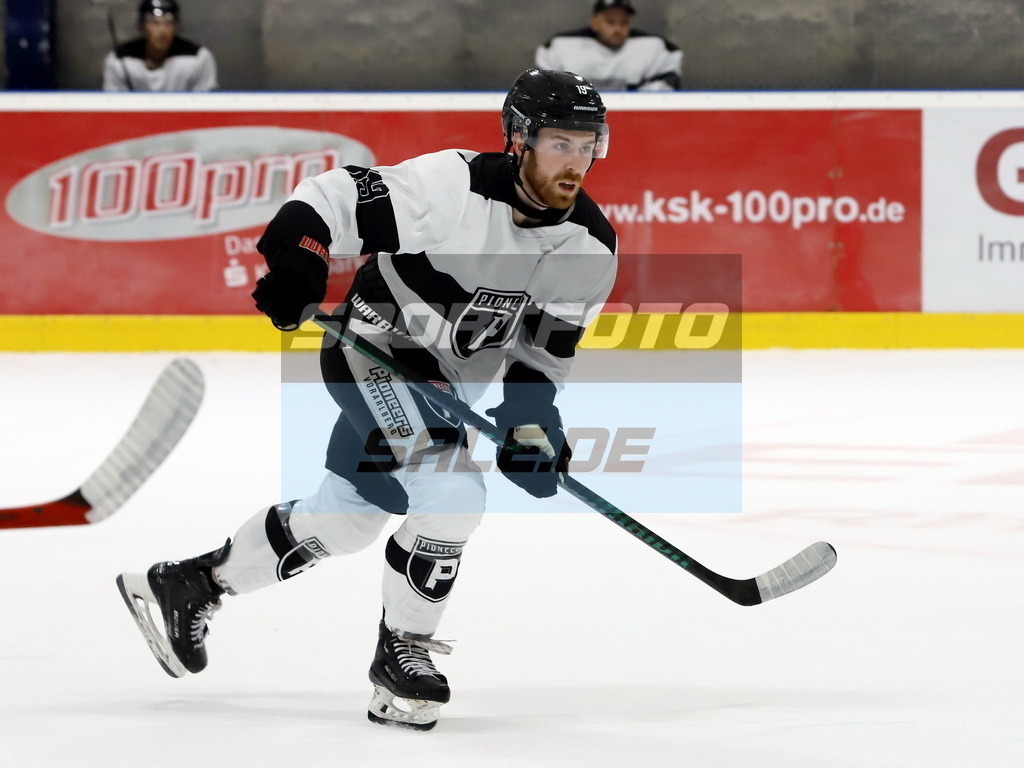 Brady Gilmour - Pioneers | Brady Gilmour - Pioneers - Realisiert mit Pictrs.com