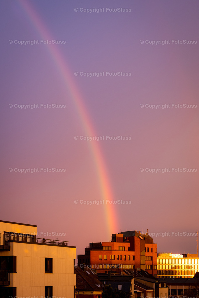 Regenbogen am Morgen | Ein Regenbogen zum Sonnenaufgang über der Hammer Innenstadt. Ob hinter dem Mercure Hotel der oft erhoffte Pott mit Gold versteckt ist? - Realisiert mit Pictrs.com
