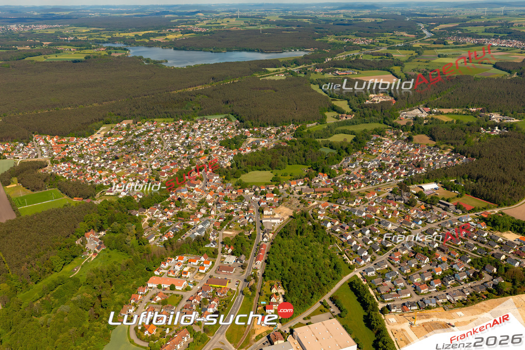 Das Luftbild zeigt : Eckersmühlen Roth - Die Luftaufnahme wurde 2024 vom UL-Flugzeug aus erstellt ( keine Drohne ) - Hochauflösende Luftaufnahme - Für grossformatige Ausdrucke geeignet. Die Geschenkidee !Mit Lizenz und Bildrechte bestellbar