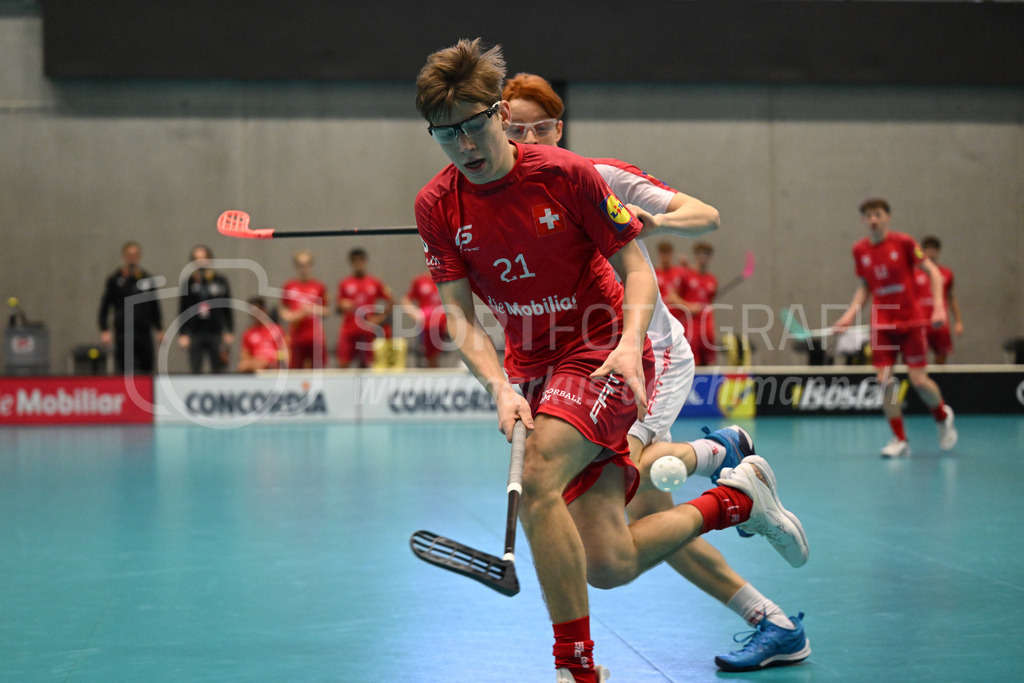Switzerland B U19 vs Switzerland U19 - 4. February 2024 | Switzerland B U19 vs Switzerland U19
U19 Men International Matches in Switzerland
GoEasy Arena, Siggenthal Station
Switzerland forward #21 Nicola Hocevar.
Credit: Markus Aeschimann | <a href="https://www.markus-aeschimann.ch">Sportfotografie Markus Aeschimann</a> | <a href="https://www.instagram.com/sportfotografie.aeschimann">@sportfotografie.aeschimann</a> - Realisiert mit Pictrs.com