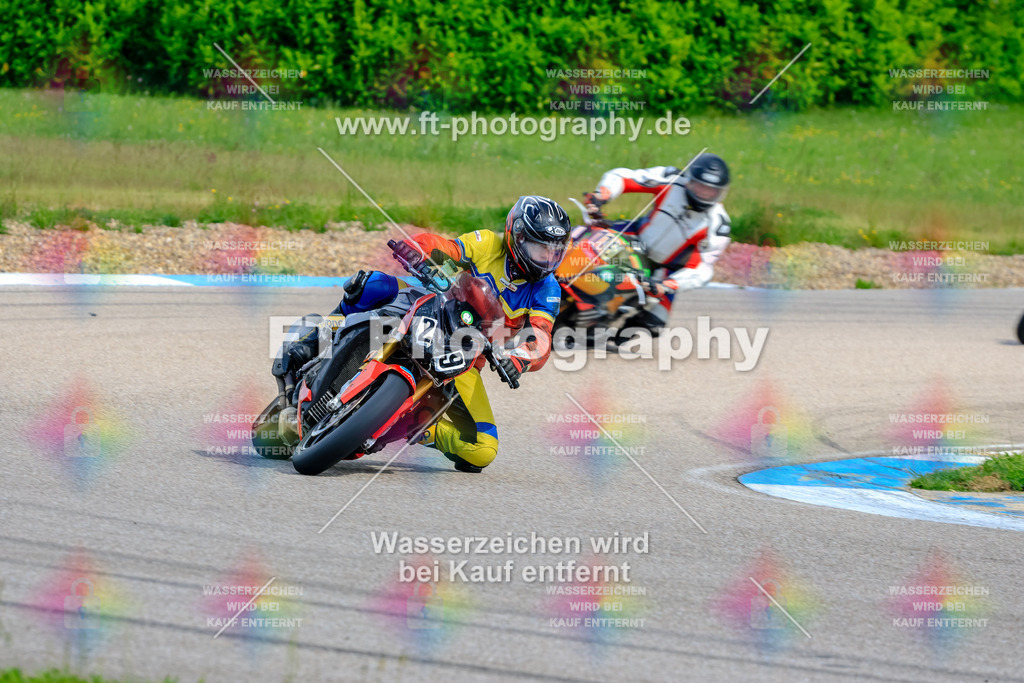 MotoTeam-8874 | Hier findet Ihr Bilder von Touristenfahrten auf der Nürburgring Nordschleife oder von anderen Veranstaltungen die ich besucht habe. Viel Spass beim Durch Schauen 