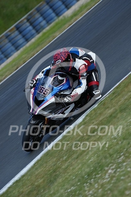 2025_05_12_PBK_13750 | Sportfotografie; SlowMotion; Video; Rennstrecke; Hafeneger; Speer; Racing; RSE; BMW; CBO; Trackday; Motorsportarena; Hockenheimring; Brno; Most; Barcelona; Valencia