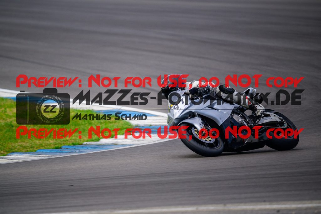 MaZZes_Fotomatrix_20250421_6007705_3087 | GELB