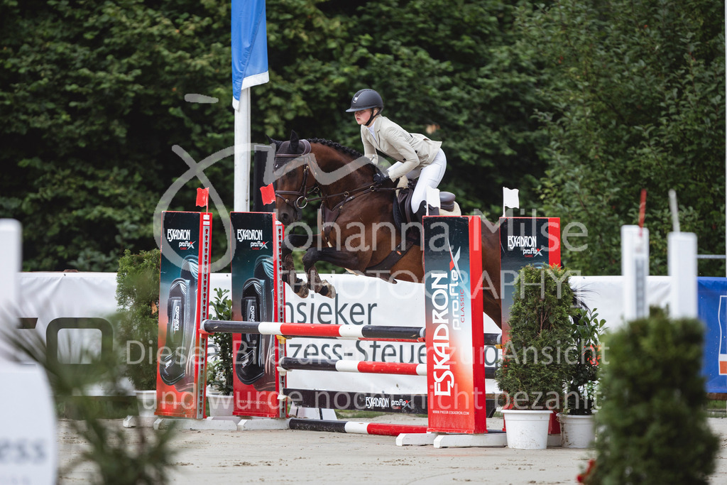 240711_BHO_Stil-A1-2-204 | Deine schönsten Turniermomente als professionelle Fotos! Entdecke hochwertige Pferdesport-Fotografie im Online-Shop. Jetzt Fotos finden & bestellen!