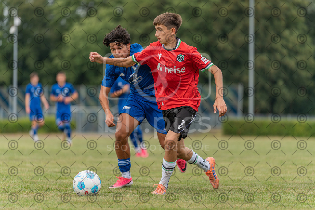 _DSC8392 | Professionelle Fußball- und Sportfotografie. Spielbilder online ansehen und kaufen – Einzelbilder oder komplette Galerien in hoher Qualität. - Realisiert mit Pictrs.com