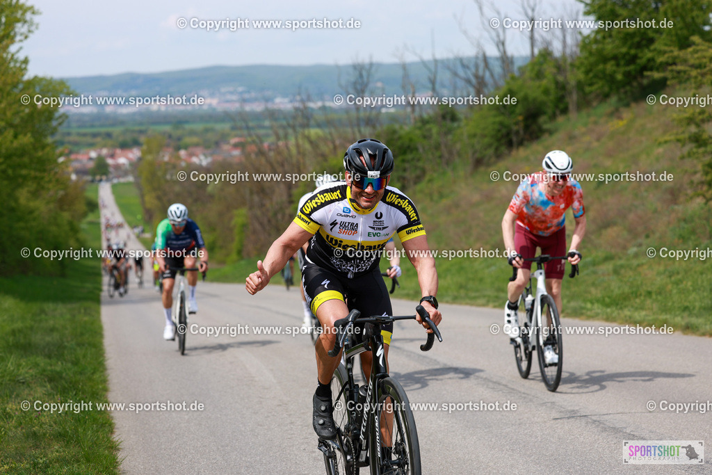 652_AR6_0599 | Neusiedlersee Radmarathon 2026@sportshot_your_pictrs #yourpictures#roadtowm2029 #nrm #neusiedlerseeradmarathon #neusiedlersee #neusiedlerseetourismus #burgenland #mörbisch #nrm26 #burgenlandtourismus #voglundco #poweredbyburgenlandtourismus #radsport #rad #marathon #ucigranfondo #visitburgenland #ucigranfondoworldseries